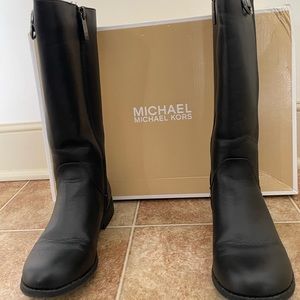 MICHAEL Michael Kors Tall boots Girls!